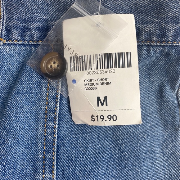 Forever 21 Medium button front denim skirt - Picture 6 of 7